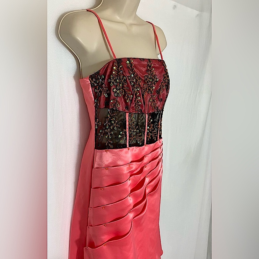 Corset Prom,formal,ball gown dress - Picture 5 of 17